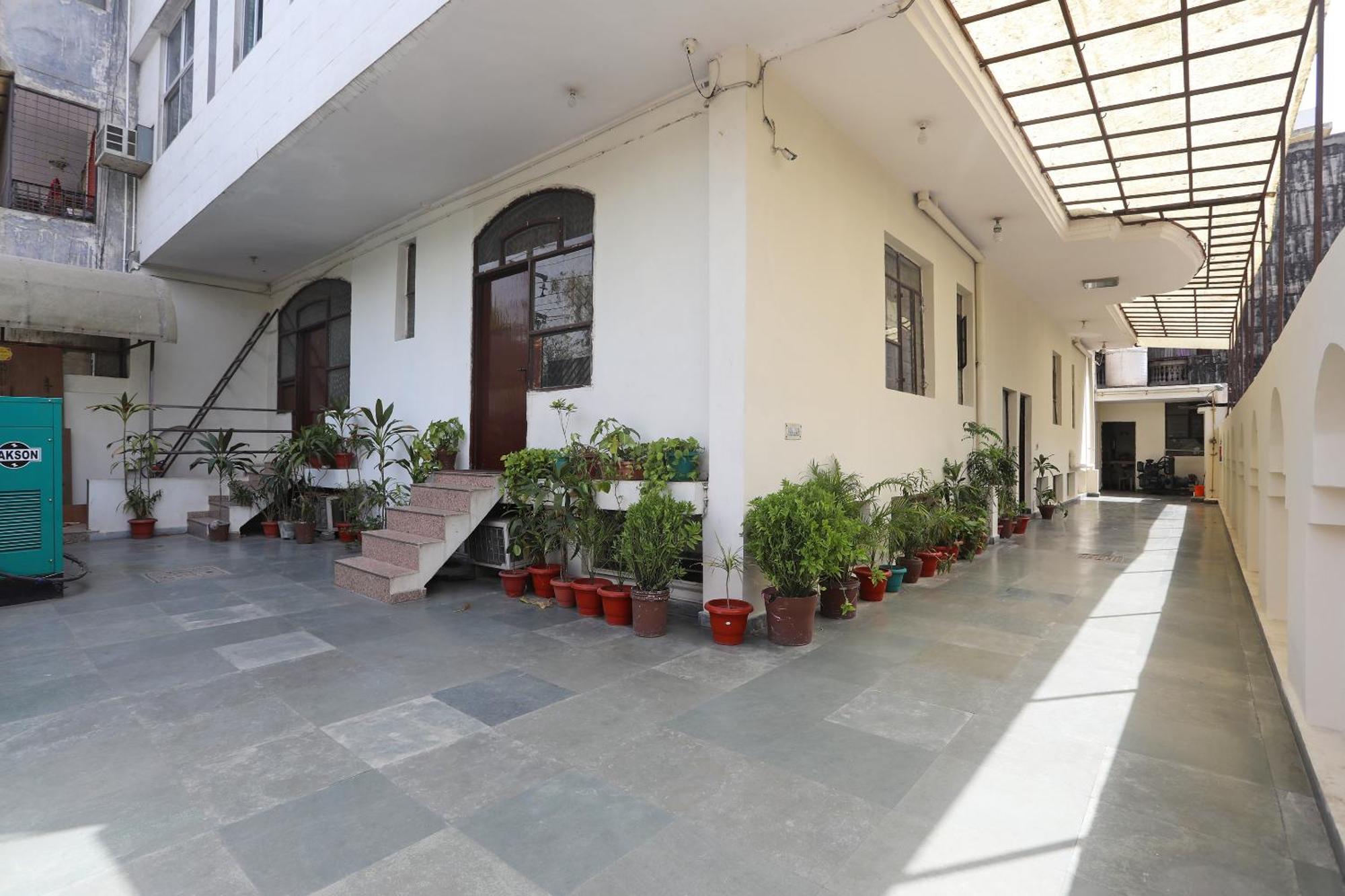 Hotel O Celebration Bnb Home Delhi Kültér fotó