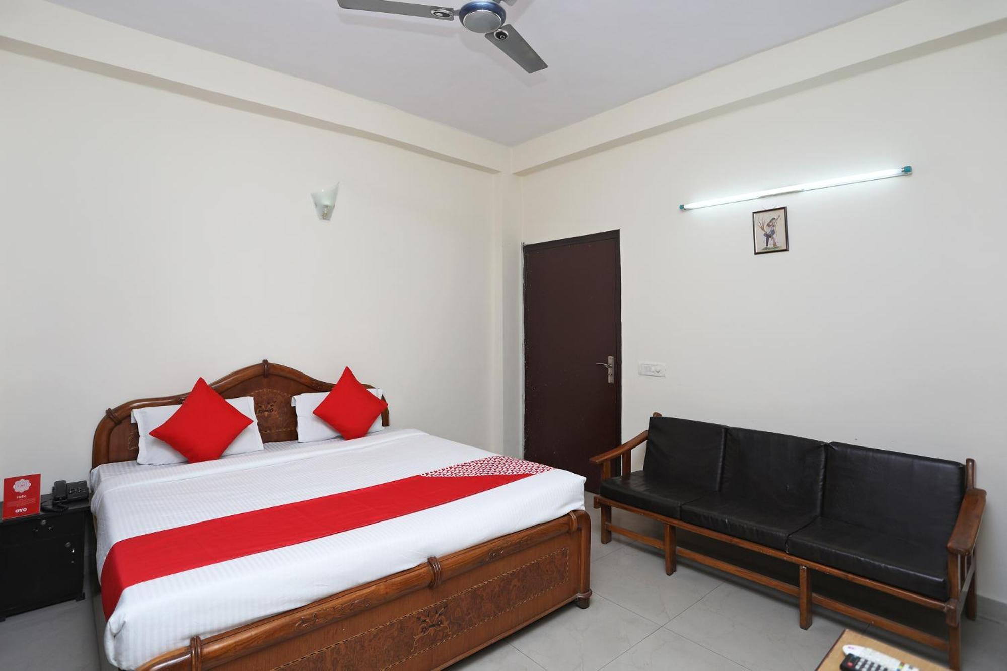 Hotel O Celebration Bnb Home Delhi Kültér fotó
